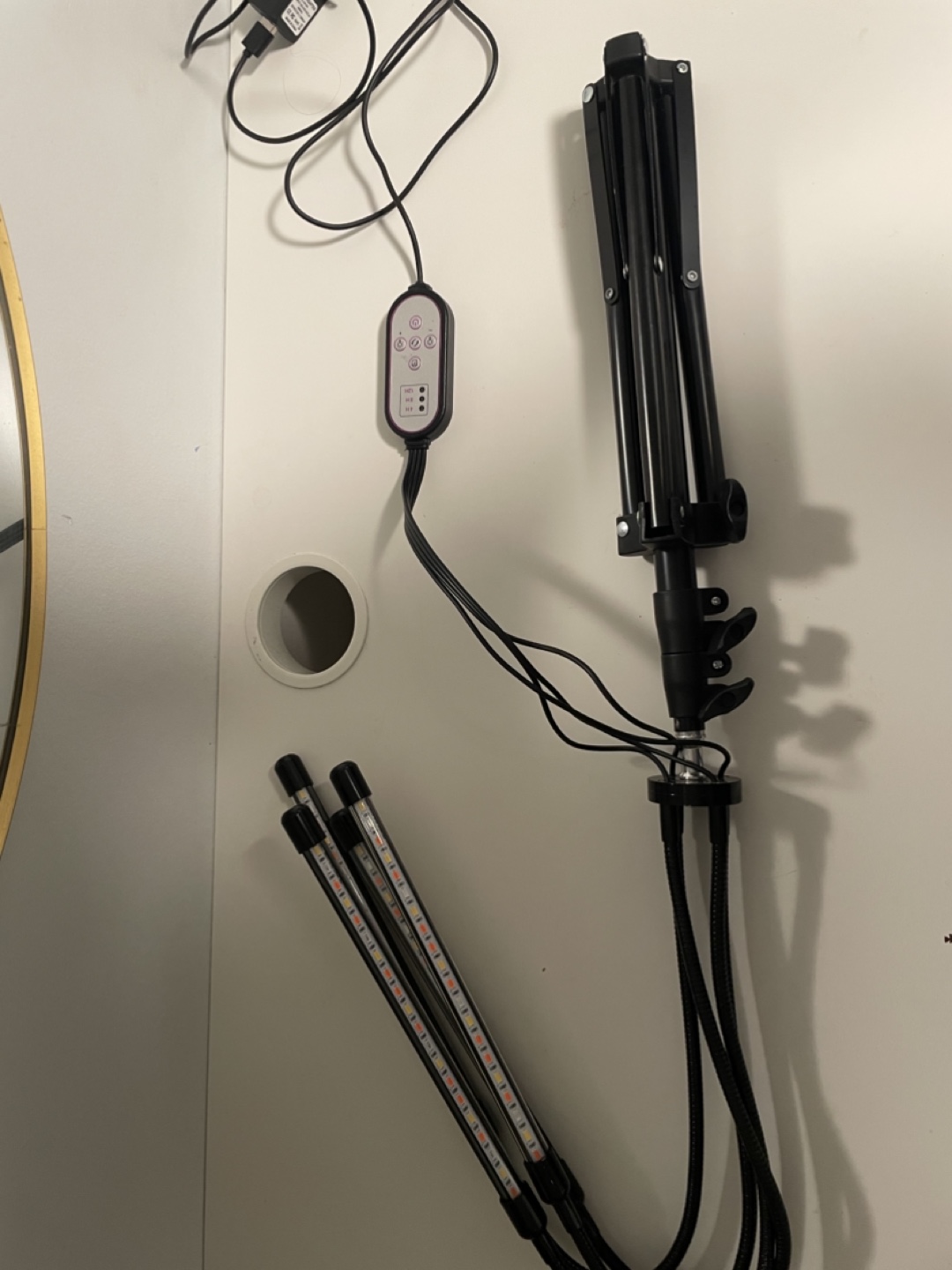 3-Head LED Plant Growth Light with Tripod Stand - photo 4