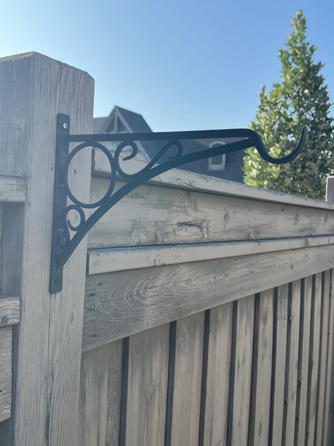 Black Metal Hanging Basket Bracket