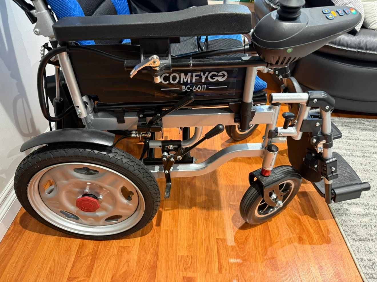 ComfyGo BC-6011 Electric Wheelchair - photo 2