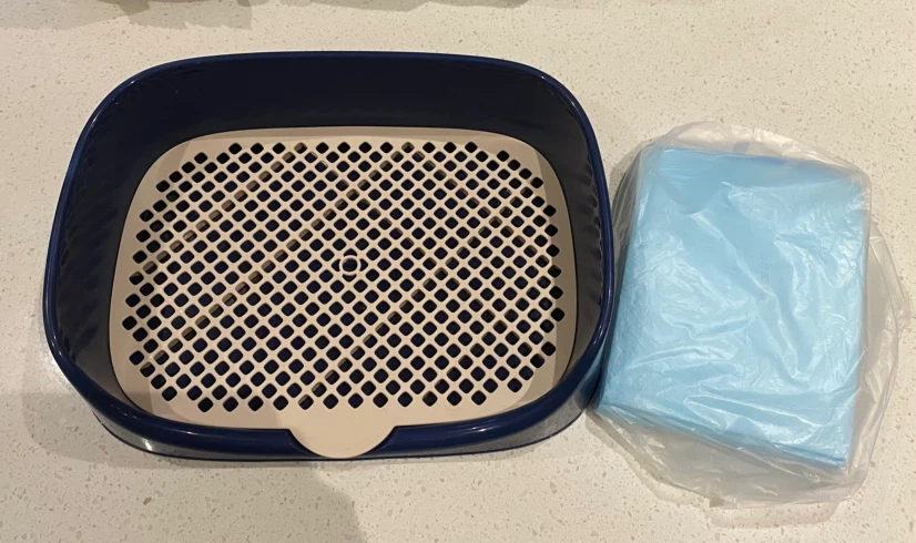 Pet Training Potty Tray with Pads - photo 2