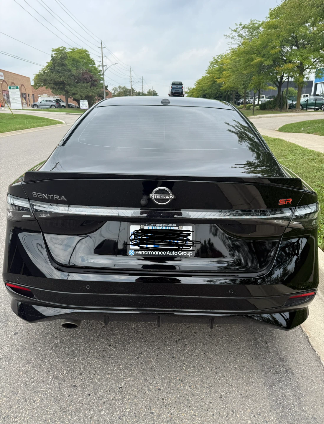 Sedan car - photo 2