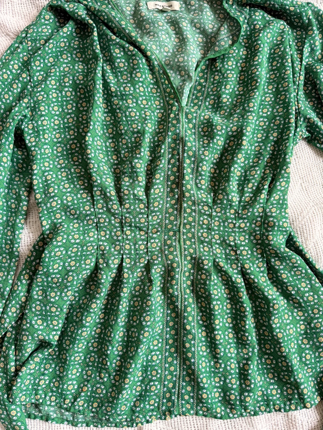 Green Floral Blouse - Size: Small- Max Studio - photo 2