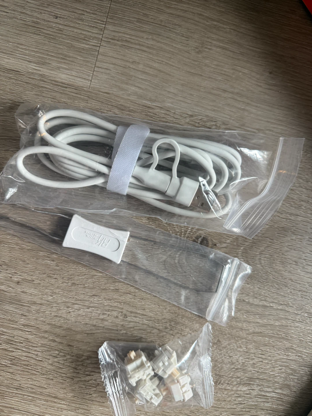 RK F99 Mechanical Keyboard with Accessories - photo 4