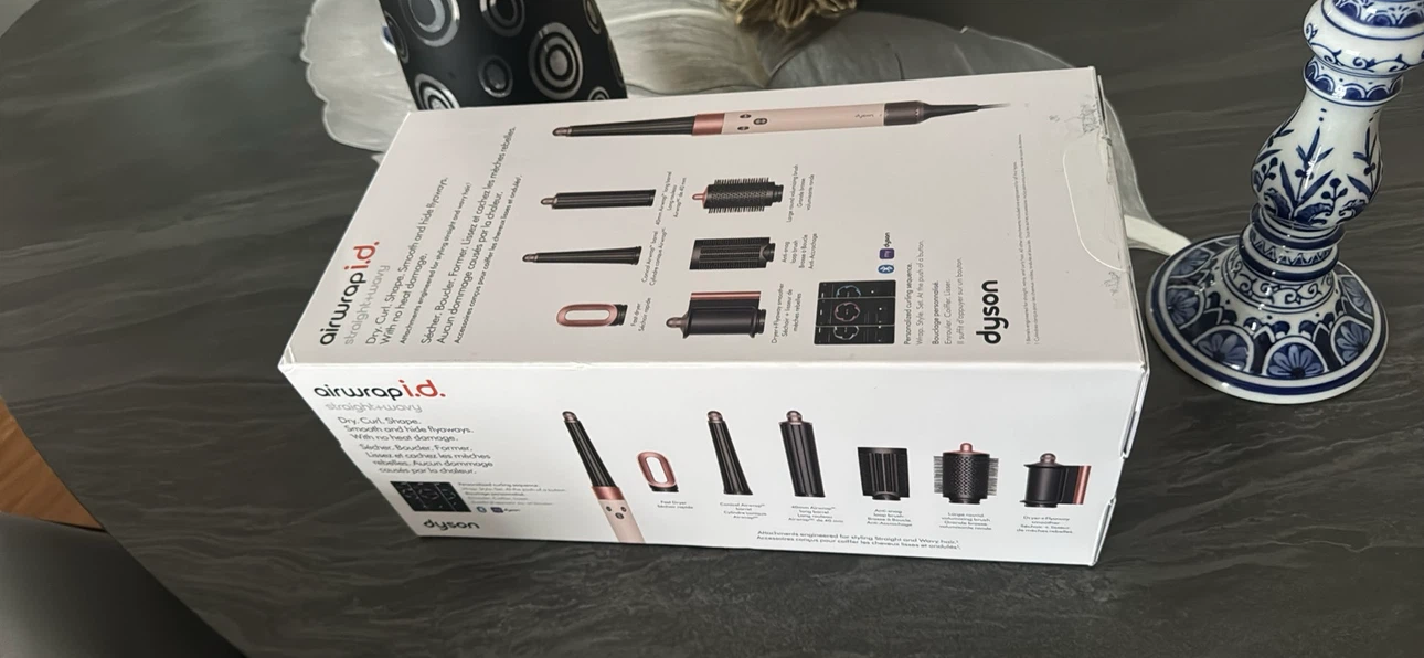 Dyson Airwrap iD Straight+Wavy Multi-styler