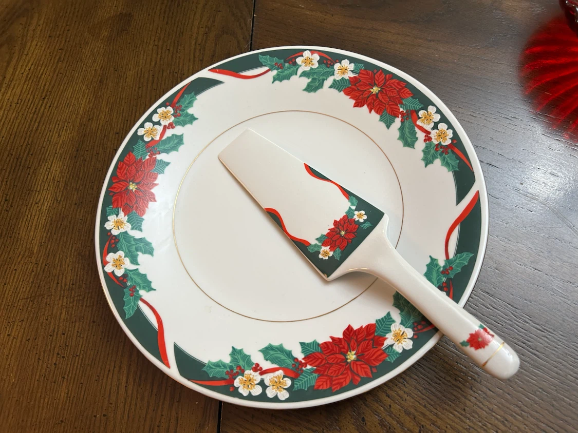 Christmas Poinsettia Cake Plate and Server Set - photo 3