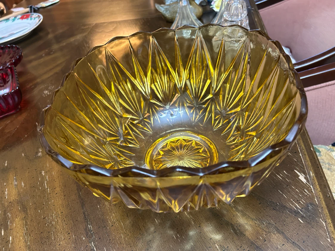 Antique Amber Glass Large Serving Bowl - photo 2