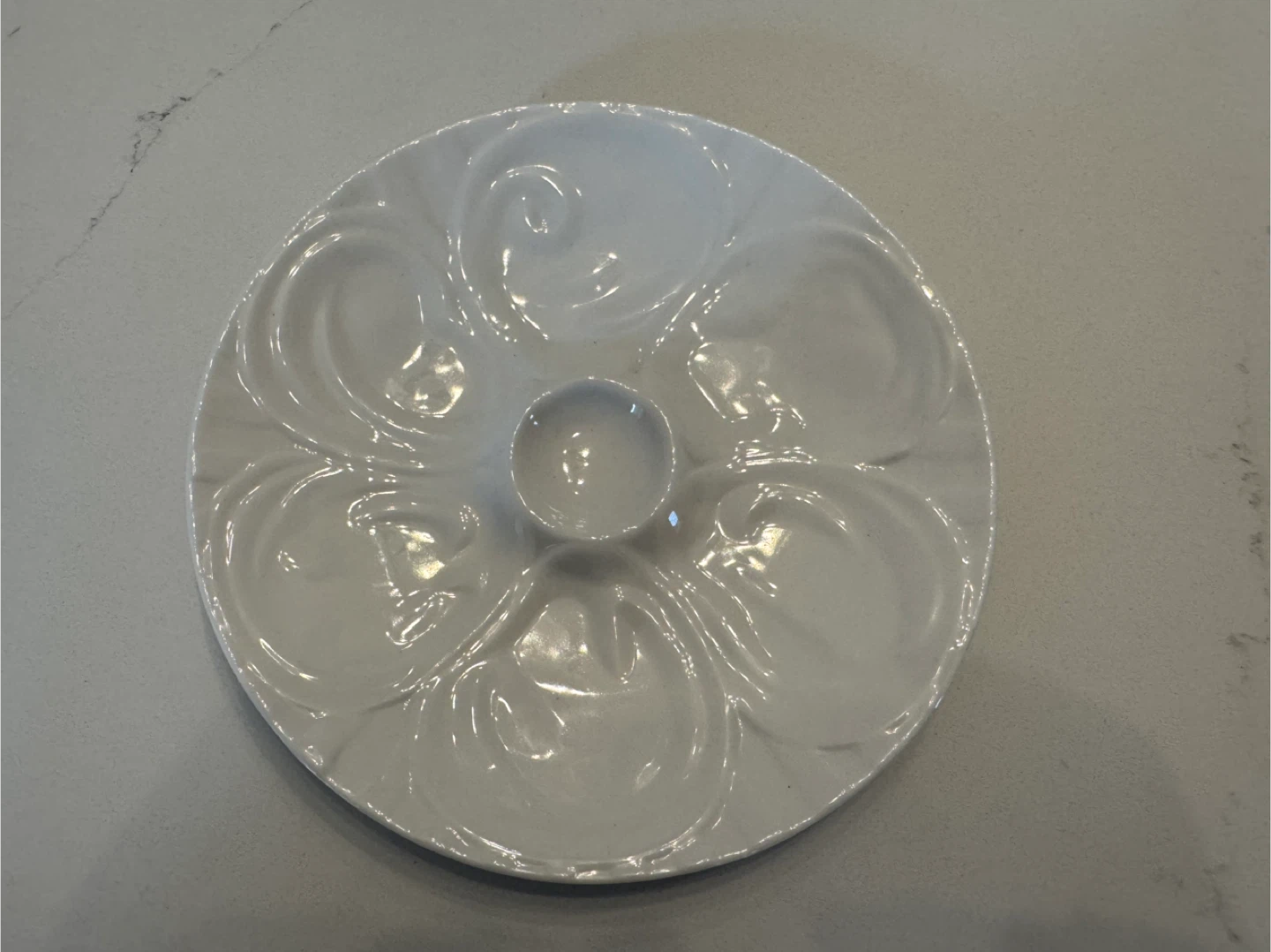 Vintage 9” Porcelain Oyster Plate