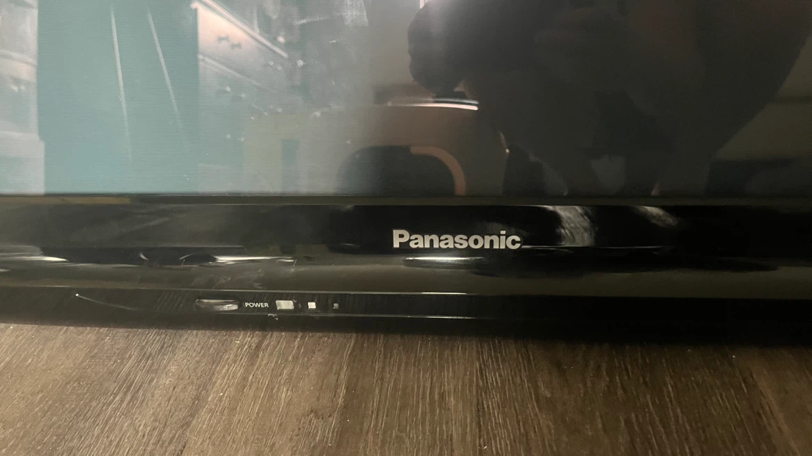 Panasonic Plasma HDTV - photo 2
