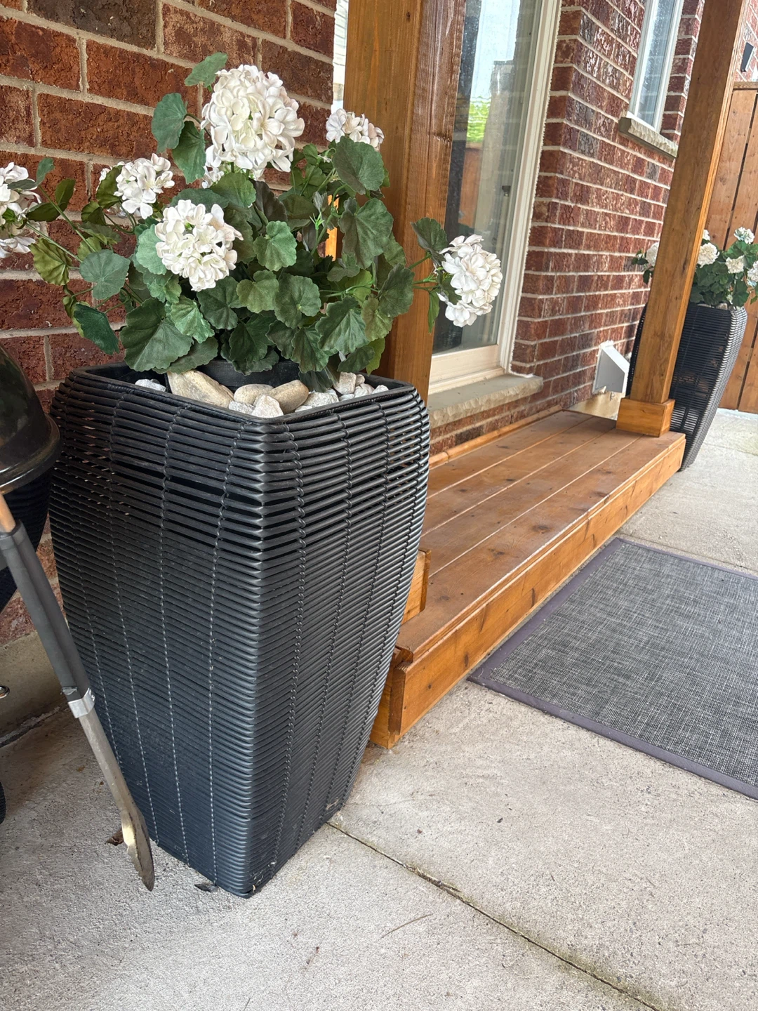 2 Black Woven Planter Basket - photo 3