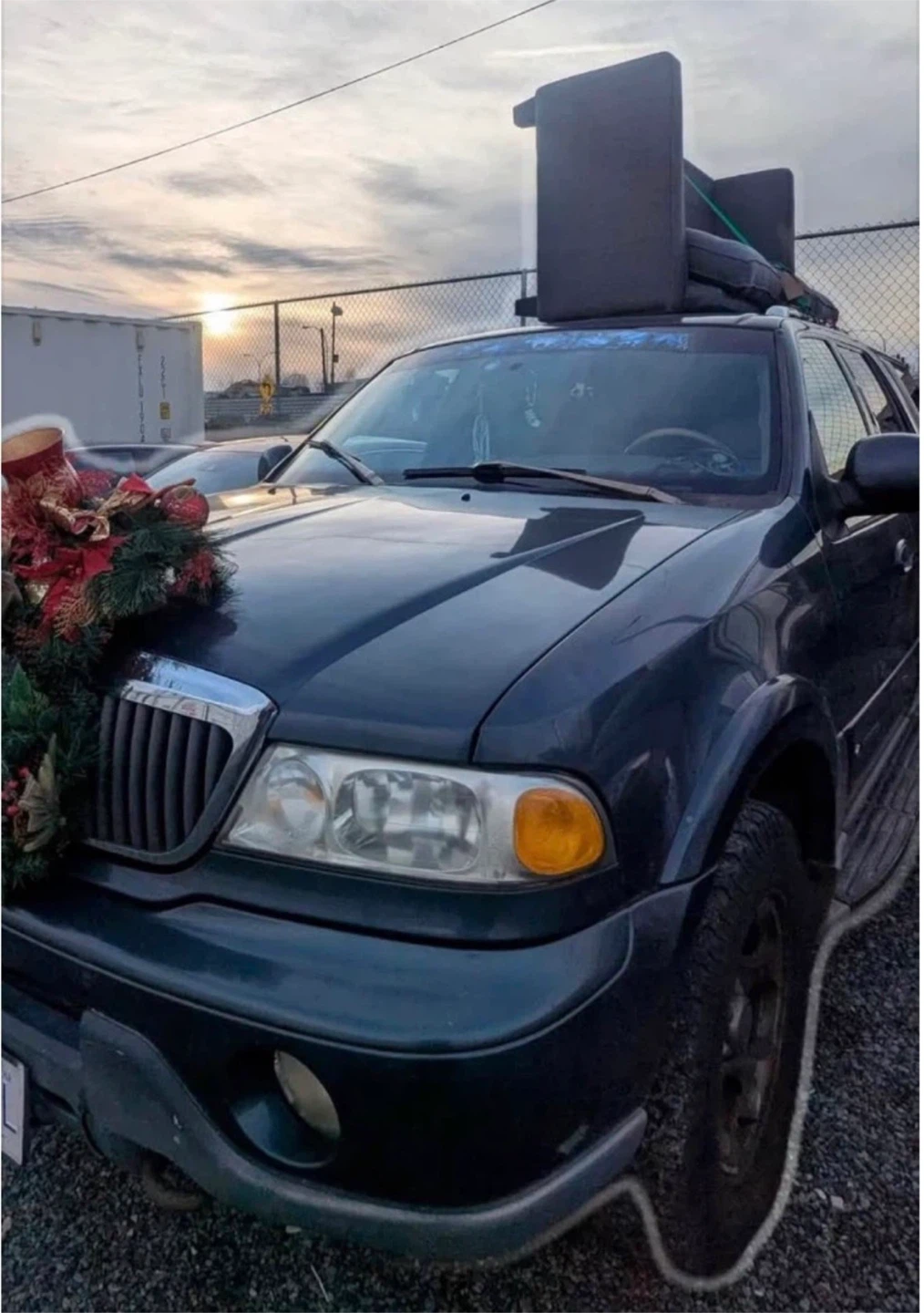 2000 Lincoln Navigator (the good one) OBO - photo 2
