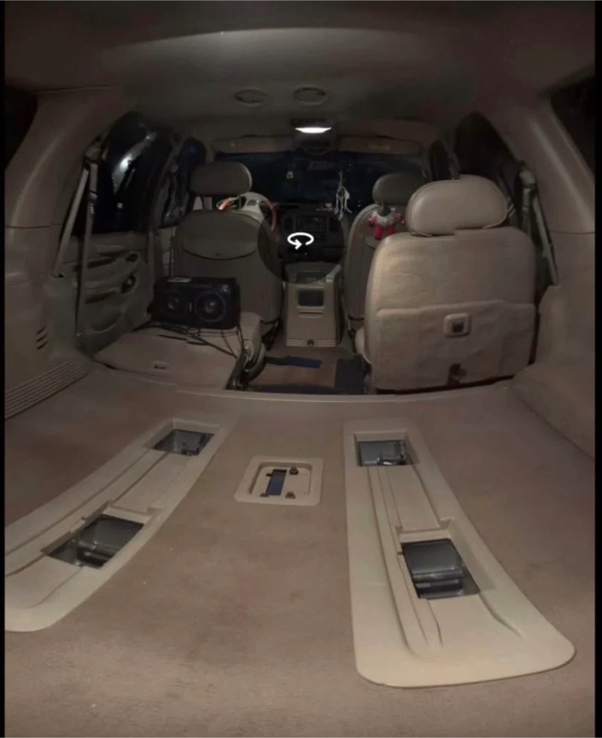 2000 Lincoln Navigator (the good one) OBO - photo 3