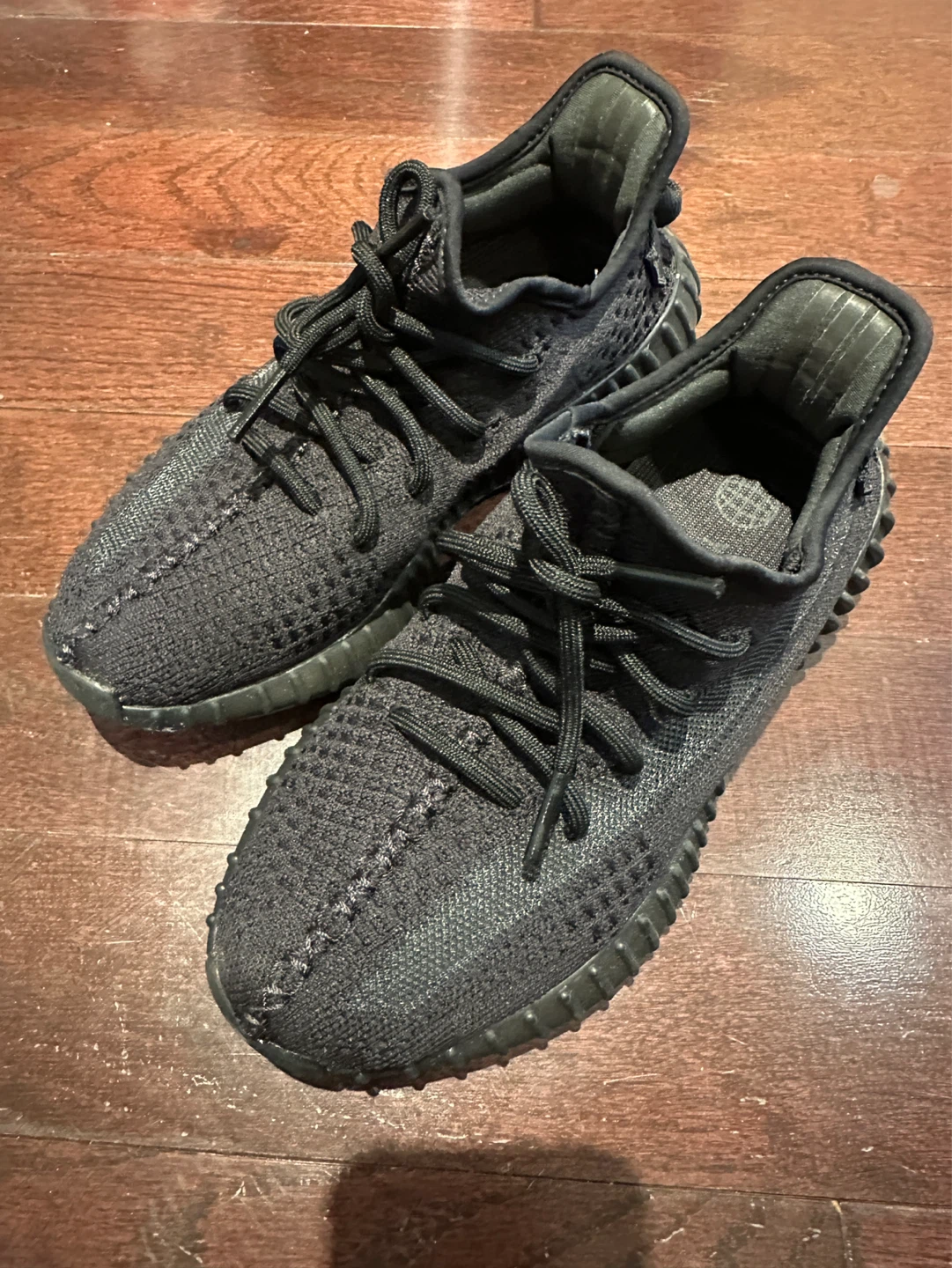 Adidas Yeezy Boost 350 V2 Black Size 6 - photo 3