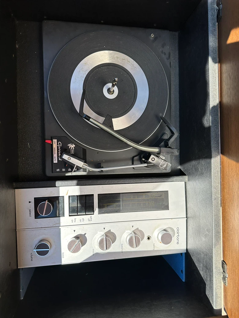 Vintage Garrard Record Player Turntable Stereo System Console - photo 2