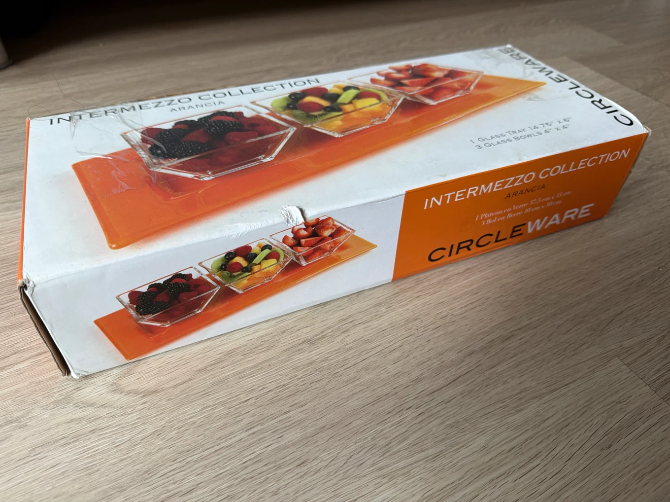 Circleware Intermezzo Collection Arancia Glass Tray with 3 Bowls