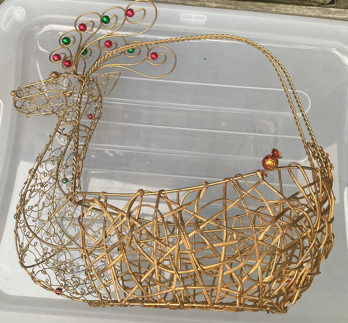 Reindeer Christmas Basket - photo 3