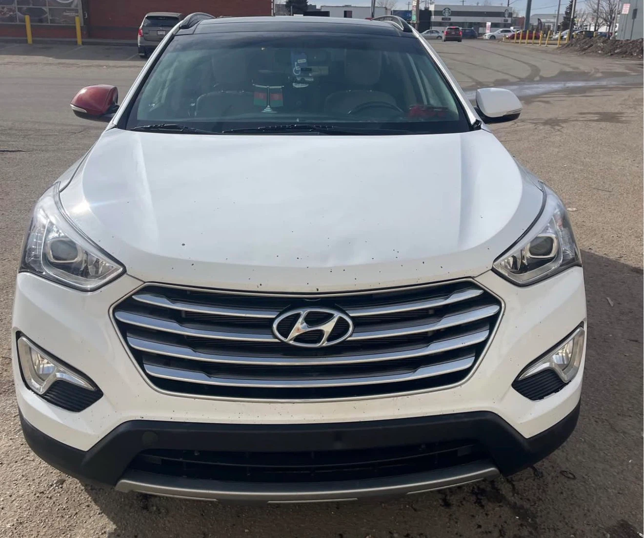 White Hyundai Santa Fe Limited SUV - photo 3