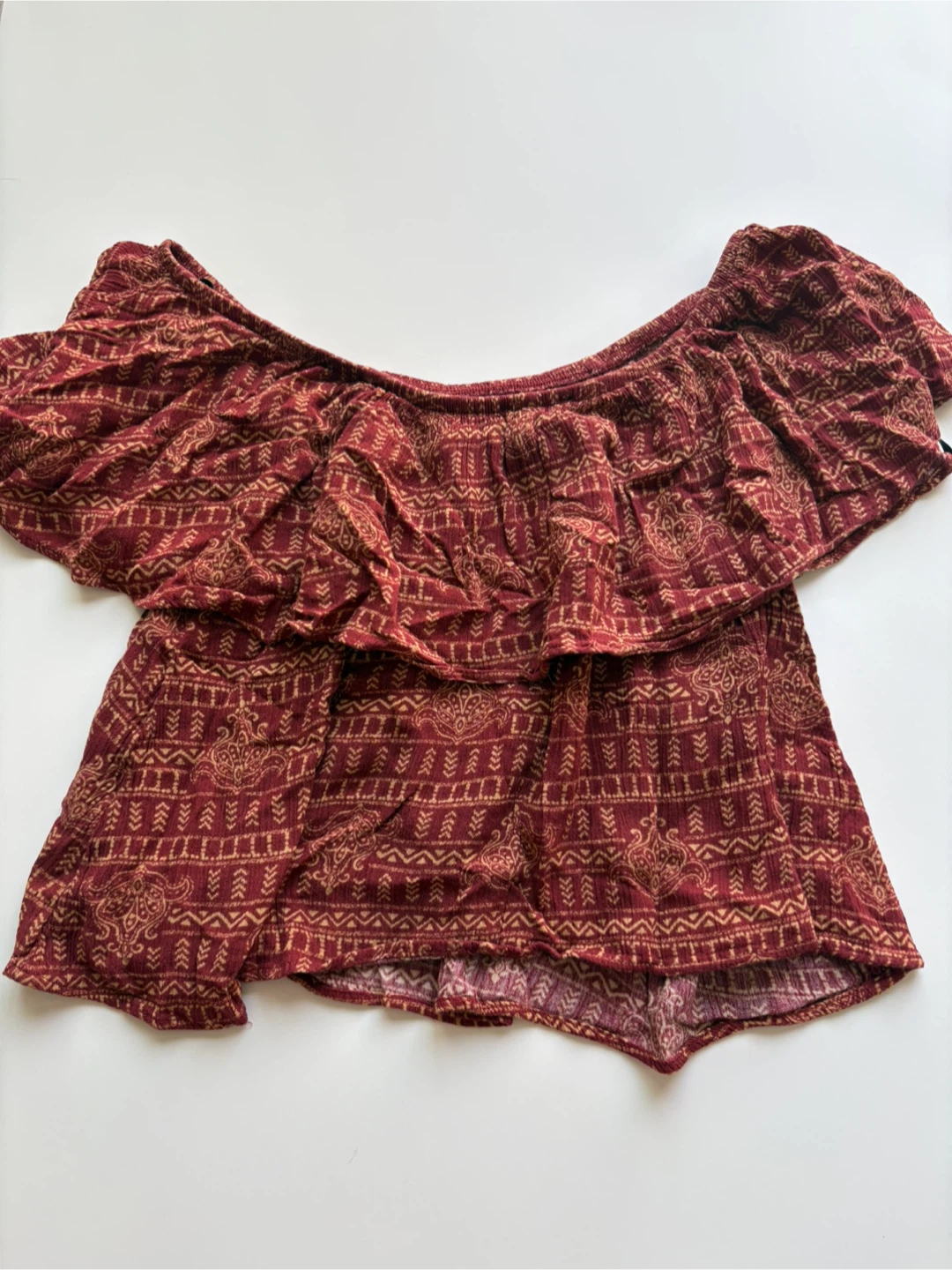Forever 21 Red Patterned Off-the-Shoulder Top - Size Medium - photo 3