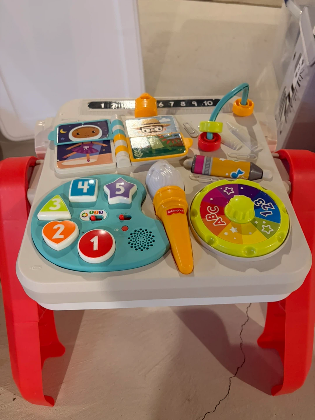 Fisher-Price Laugh & Learn Smart Learning Table