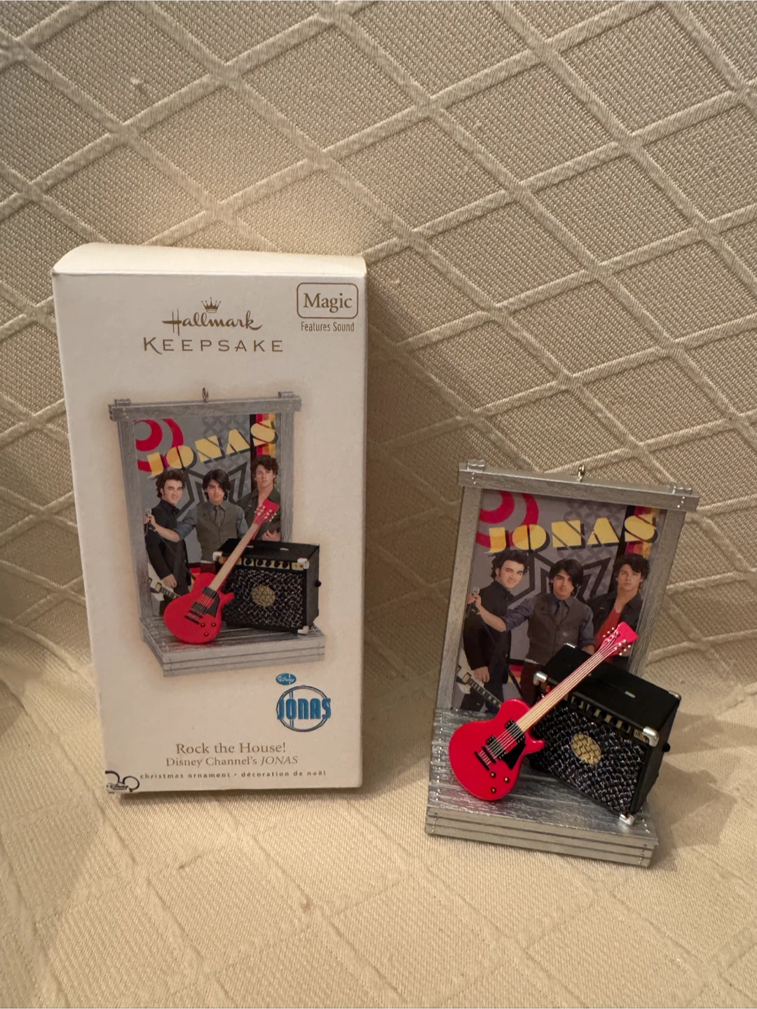 Hallmark Keepsake Jonas Brothers Rock the House Ornament