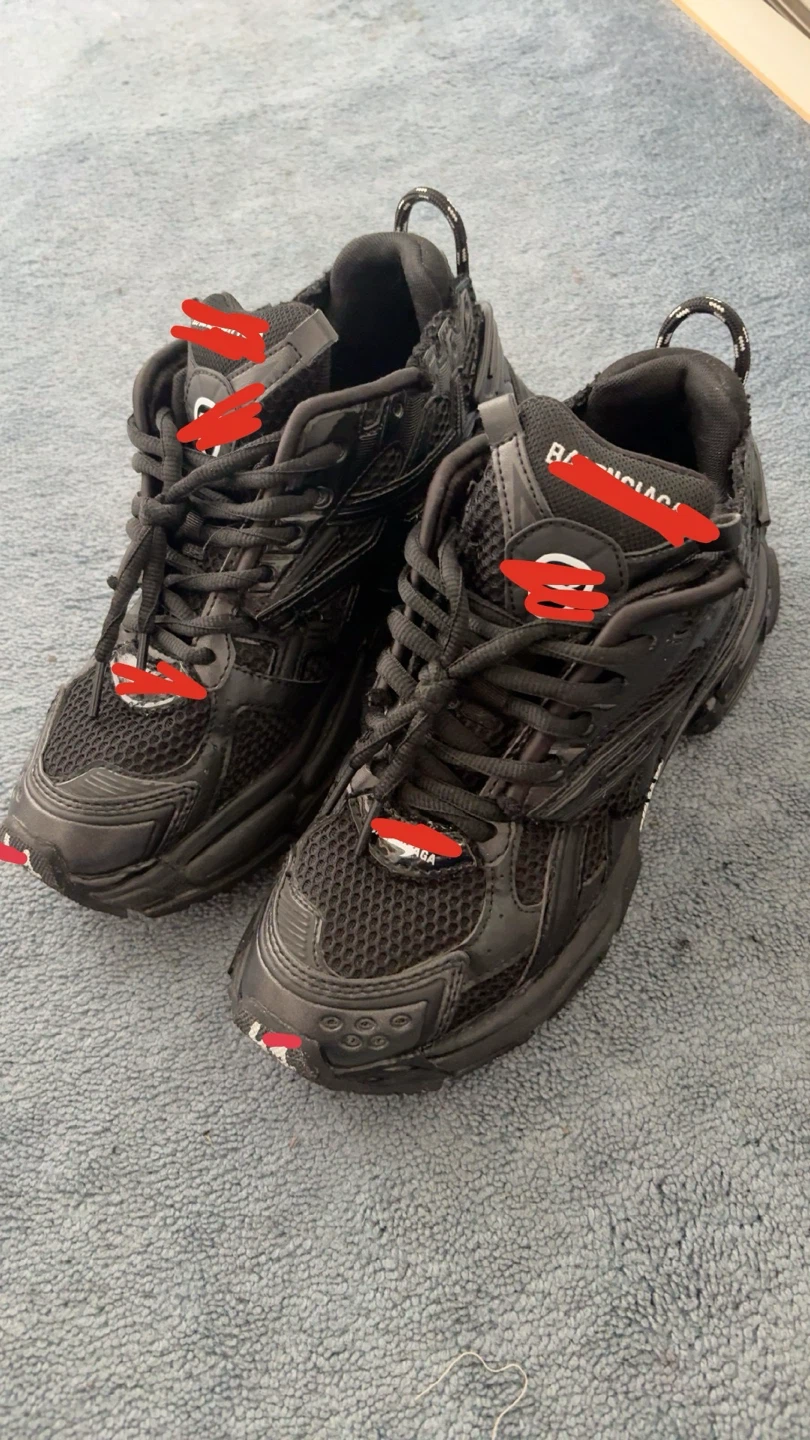 Belenciaga runners