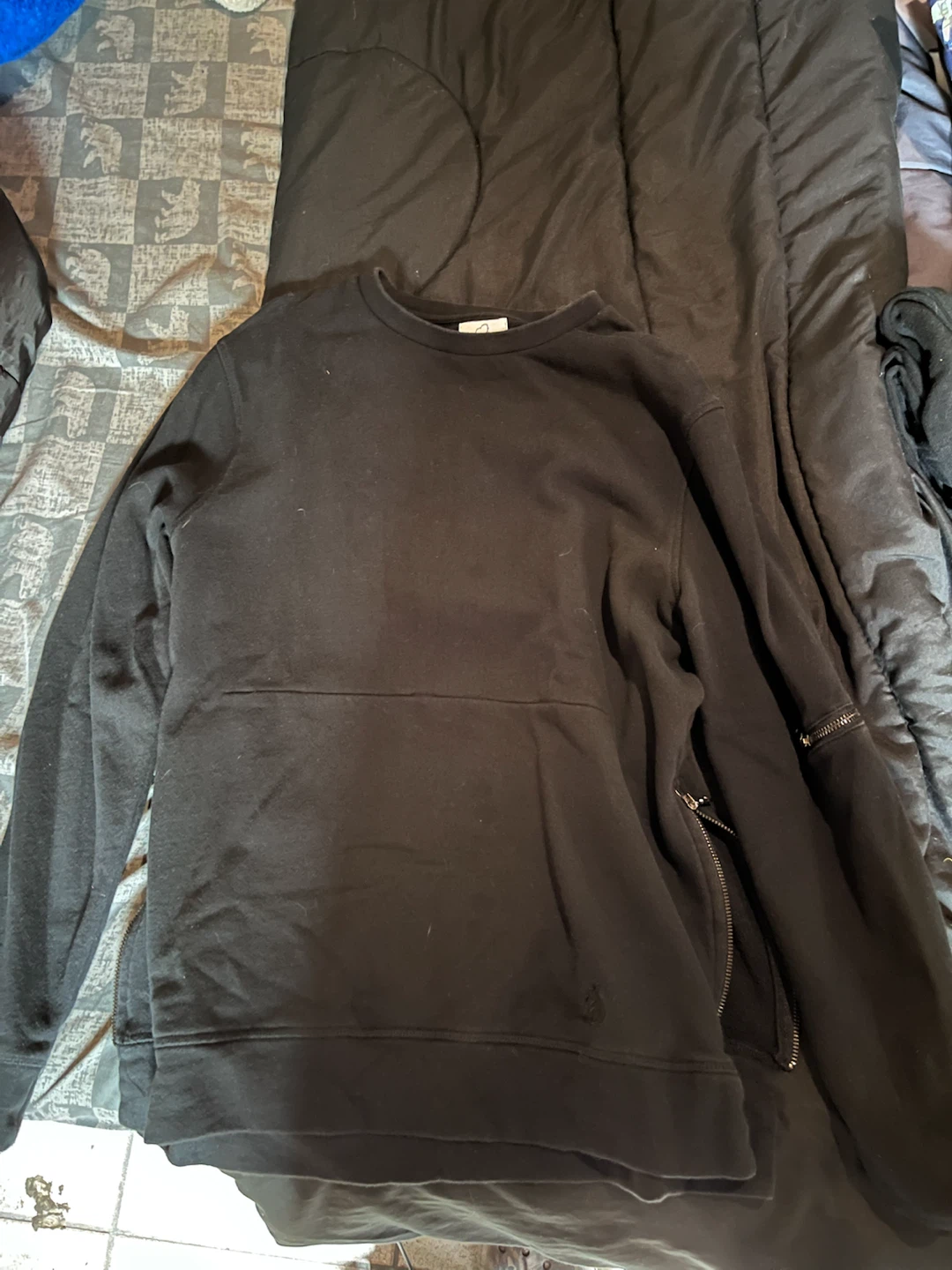 Kowlla Black Crewneck Sweatshirt with Zippers