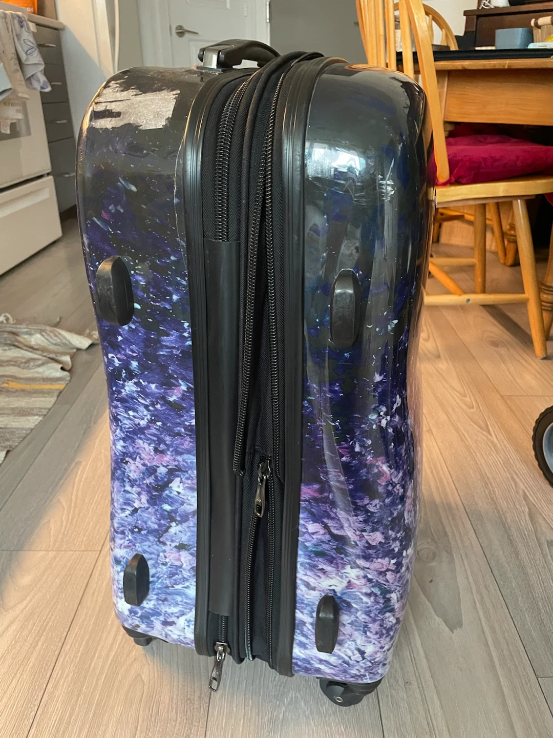 Heys hard-shell spinner luggage - photo 3