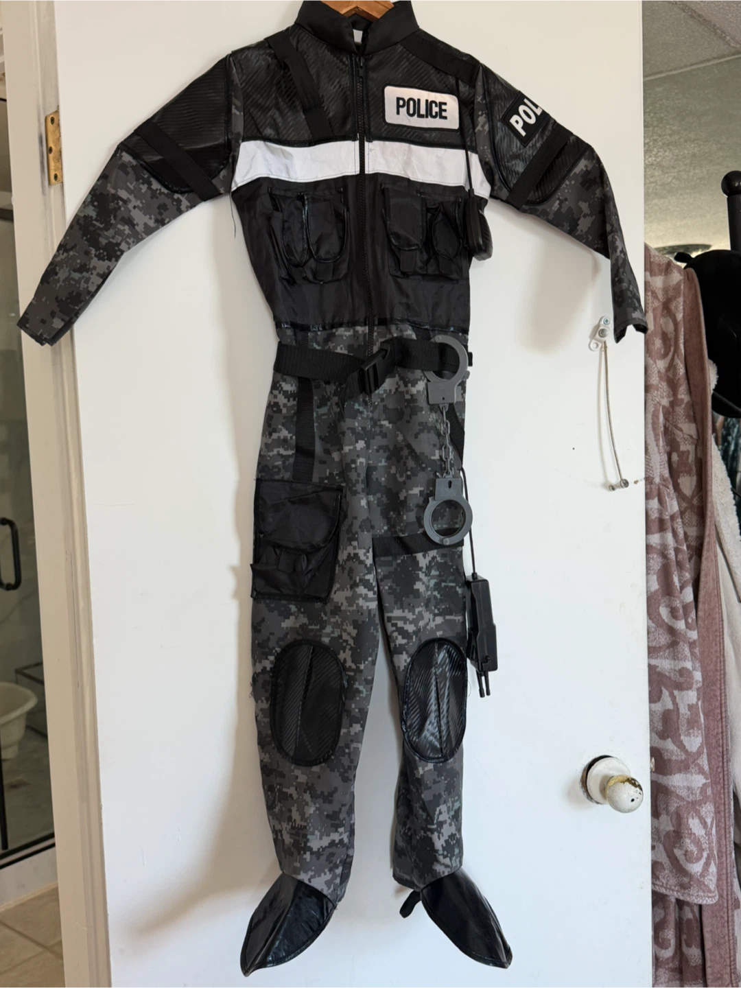 Halloween custom police - photo 4
