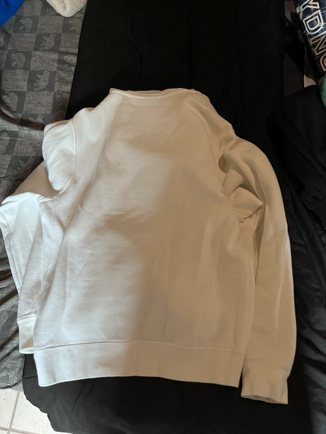 Nike White Hoodie - photo 3
