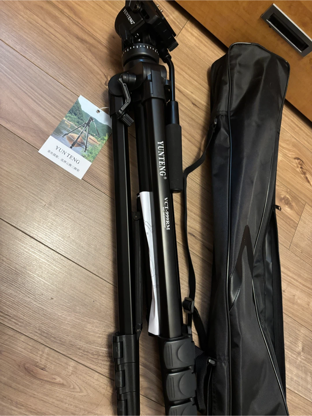 Yunteng VCT-999RM Video Tripod - photo 3