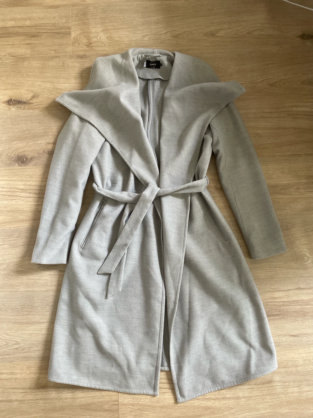 ONLY Grey Belted Coat