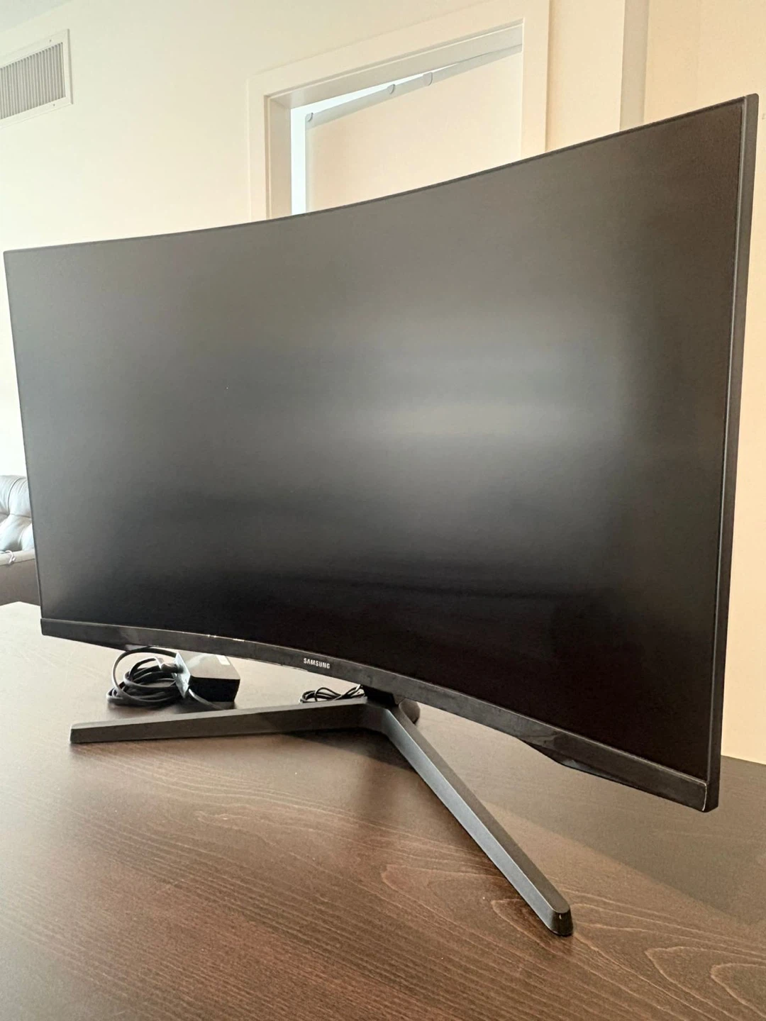 Samsung Odyssey G5 32" Curved Monitor - photo 2