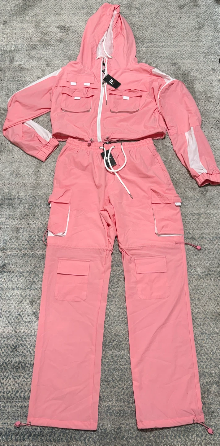BNWT Red Fox Pink Cropped Track Suit Set