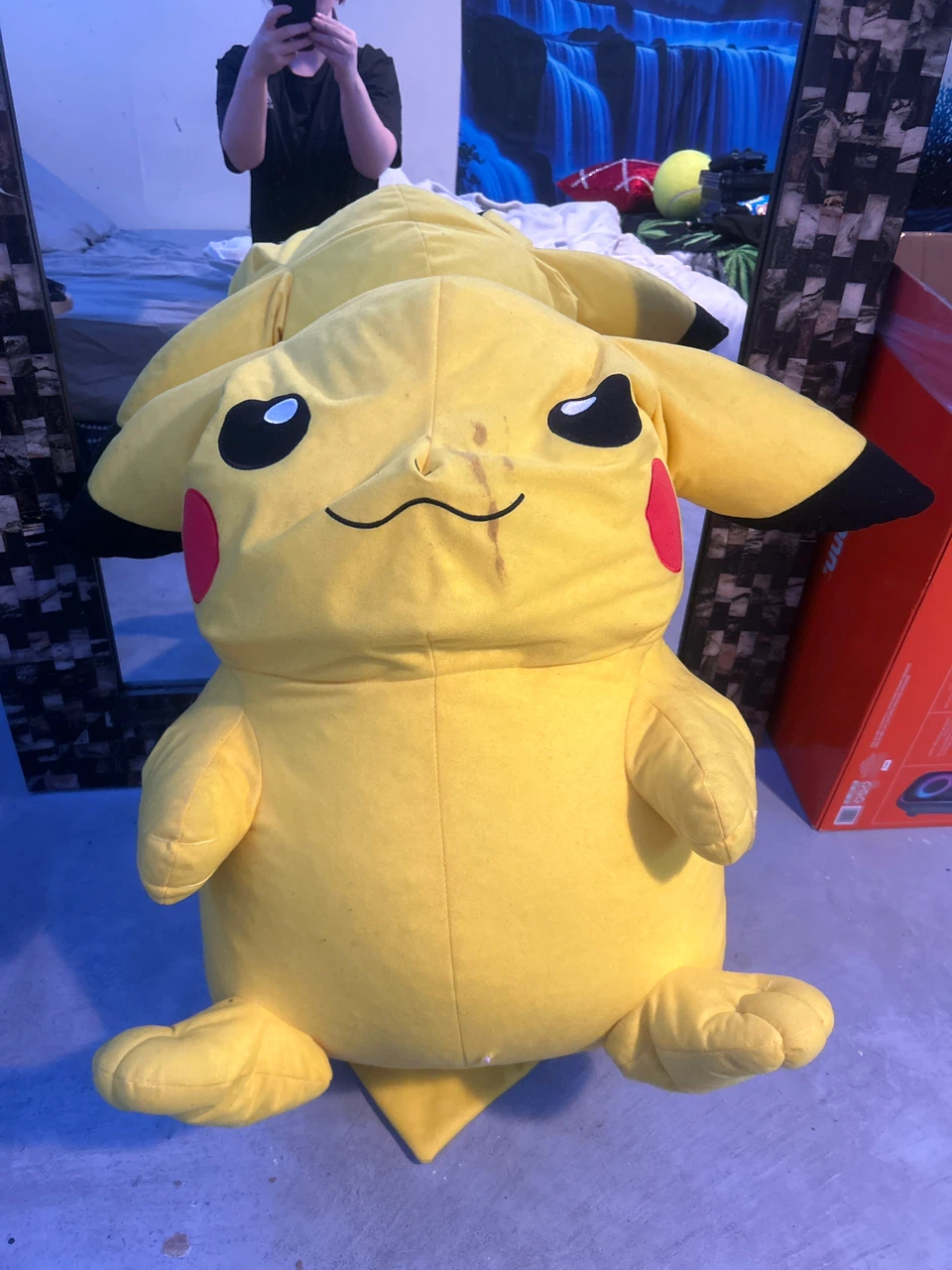Large Pikachu Plush Toy - photo 2