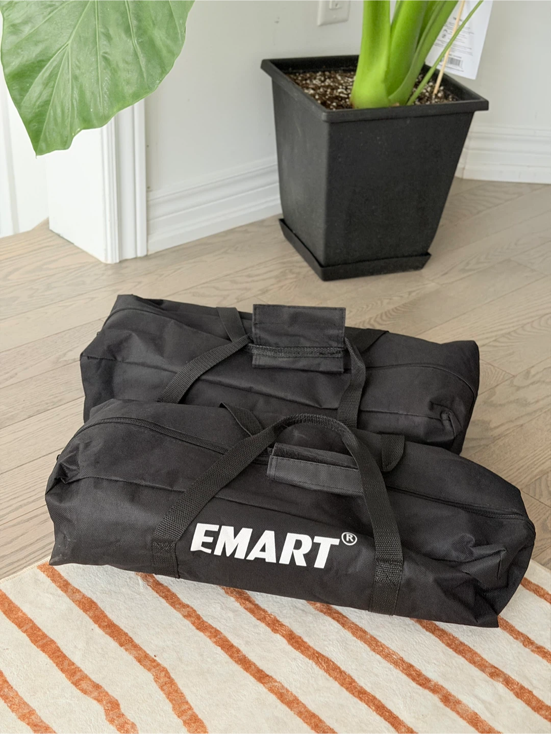 EMART 16"x16" Softbox Lighting Kit with 3 Colors Light