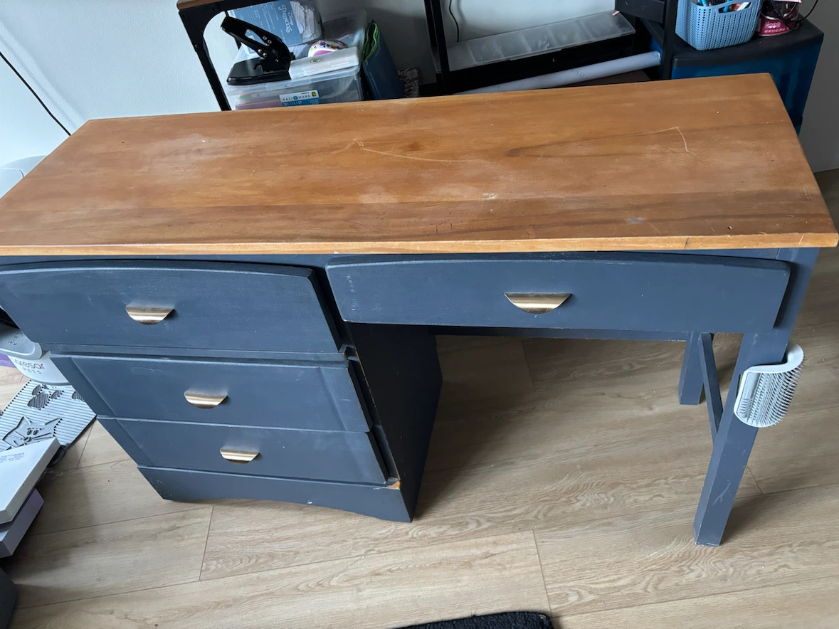 Wooden top desk with dark grey drawers