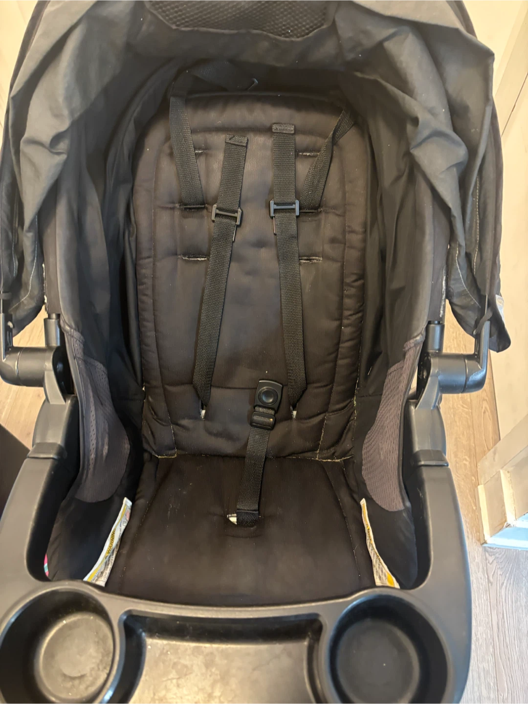 Used Graco Stroller - photo 2