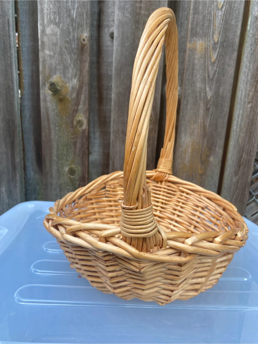 Round Woven Wicker Basket - photo 2