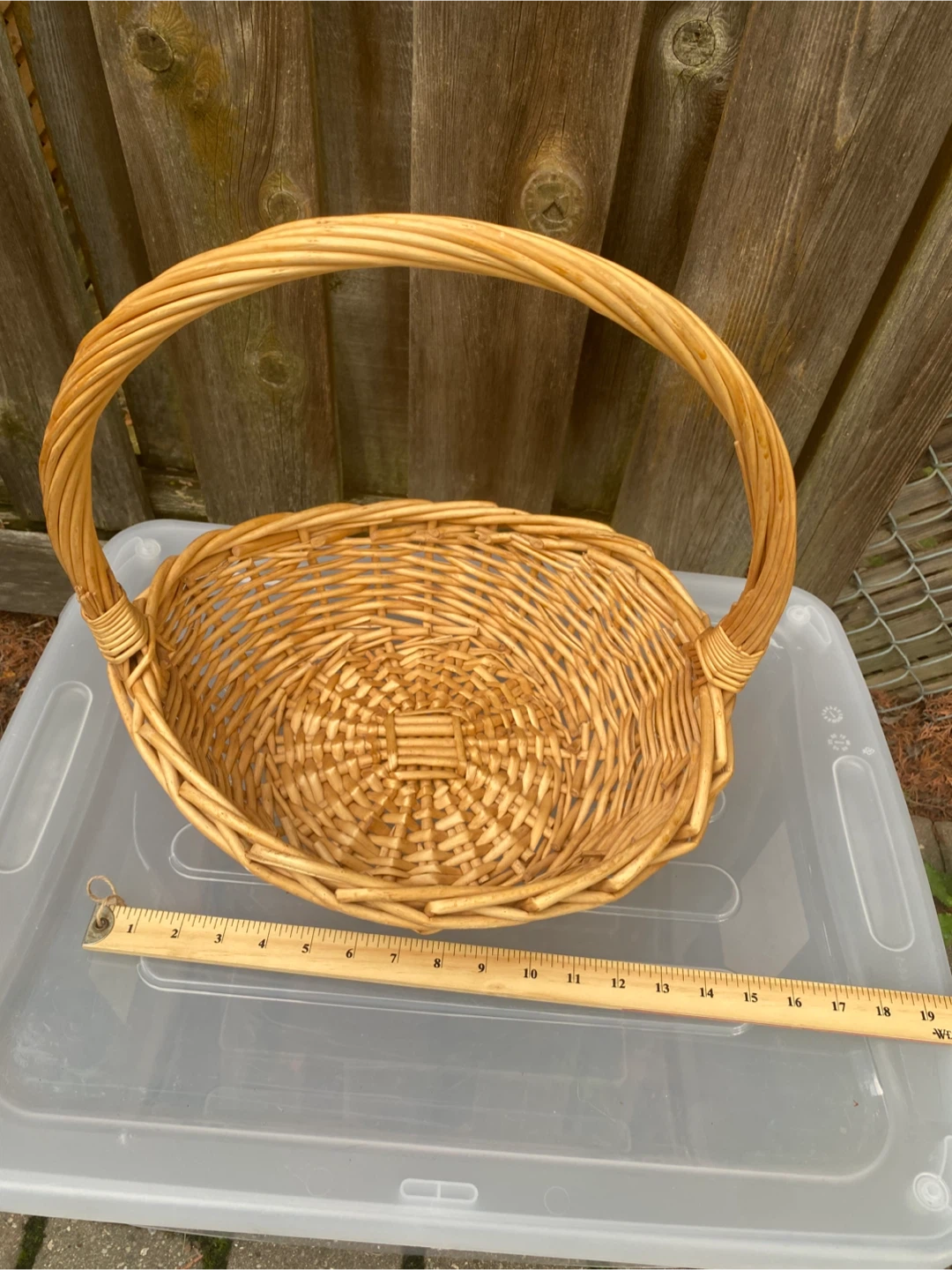 Round Woven Wicker Basket - photo 4