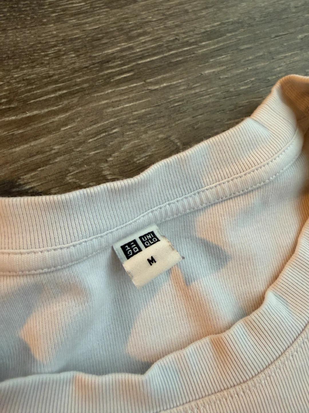 Uniqlo Women's T-Shirt - photo 2