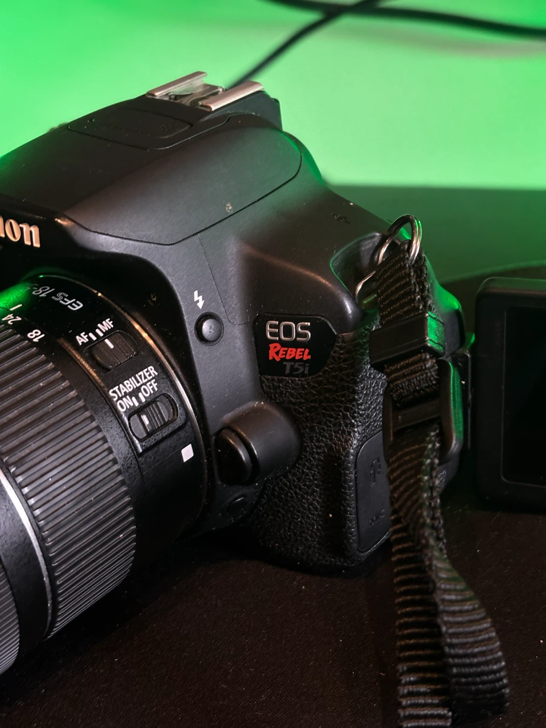 Canon EOS Rebel T5i DSLR Camera with Lens - photo 4
