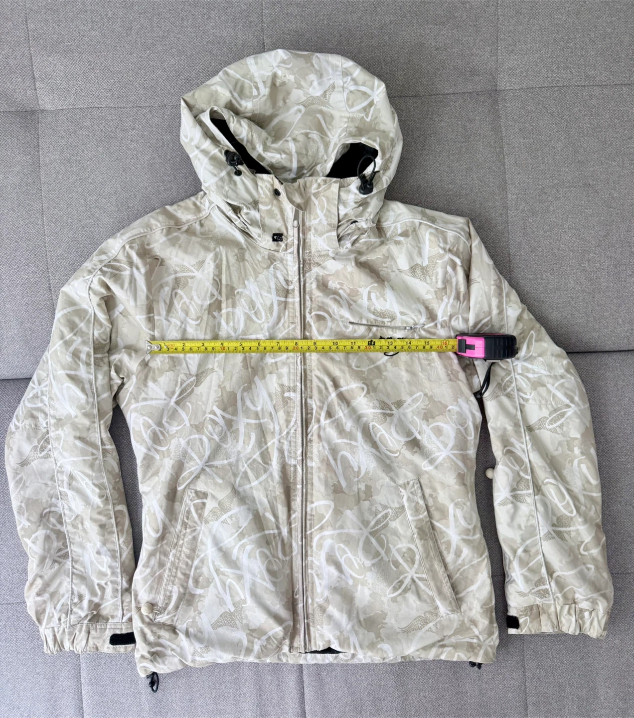 Roxy Women’s Ski / Snowboard Jacket Size Small - photo 4