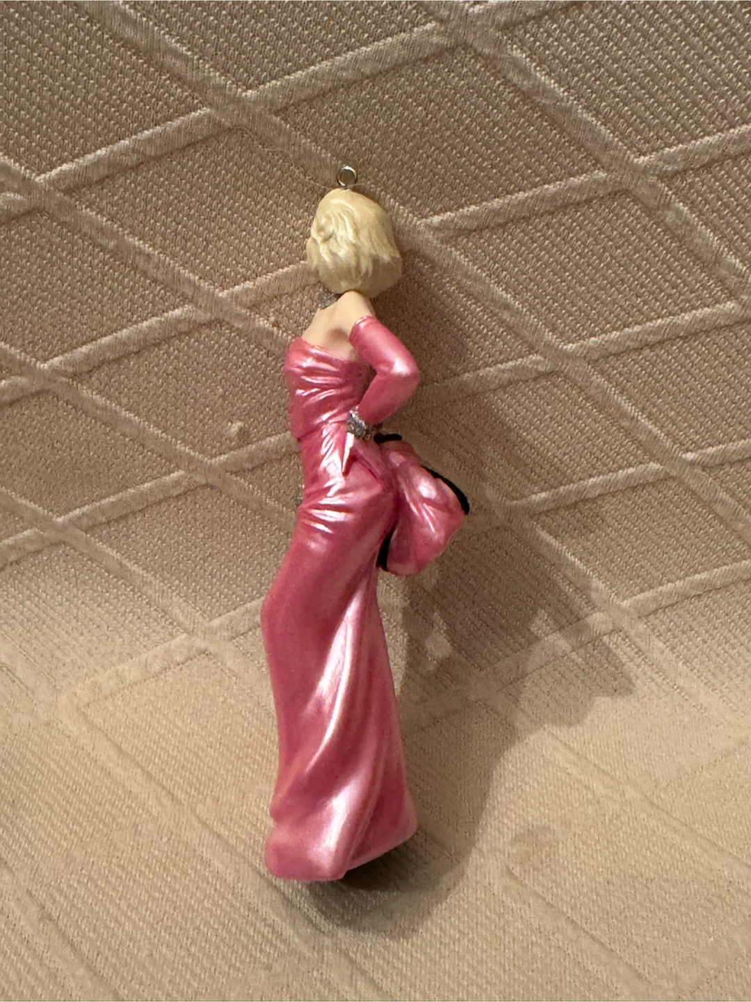 Hallmark Keepsake Marilyn Monroe New Collector's Series Ornament - photo 3