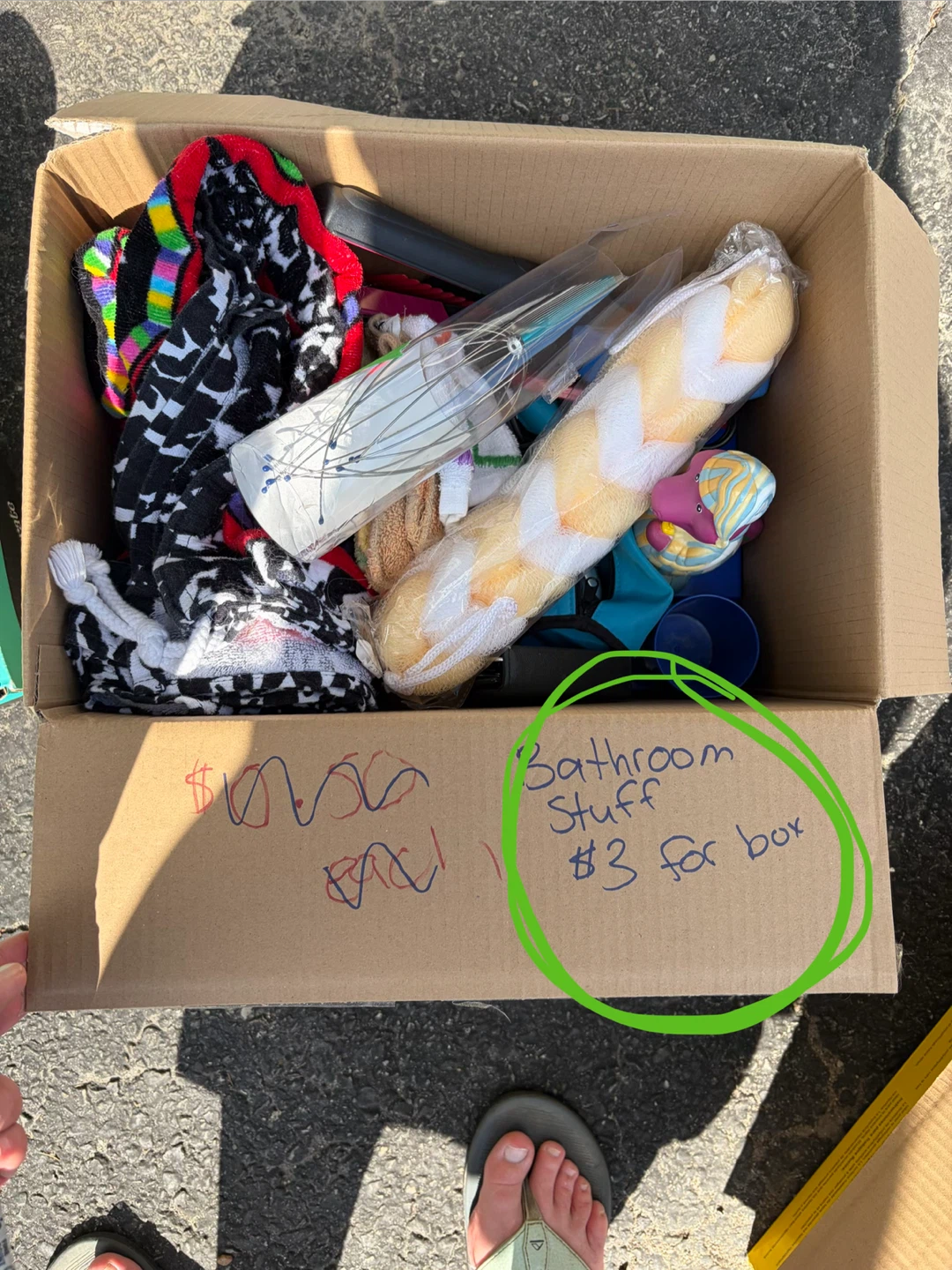 Assorted Bathroom Items Box