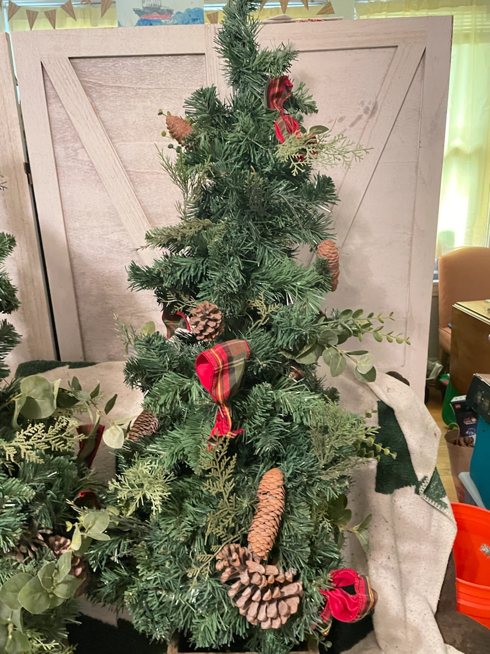 Set of 2 Pre-Lit Artificial Christmas Trees - photo 5