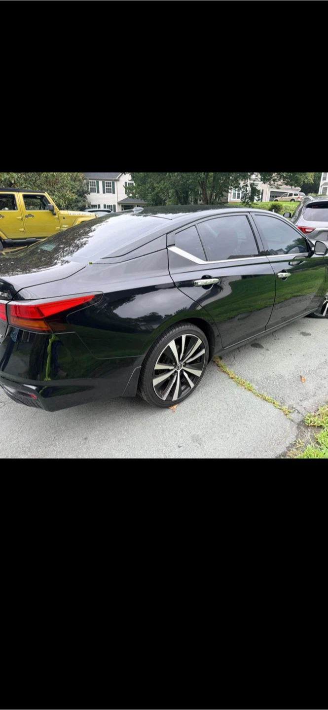 2019 Nissan Altima - photo 2