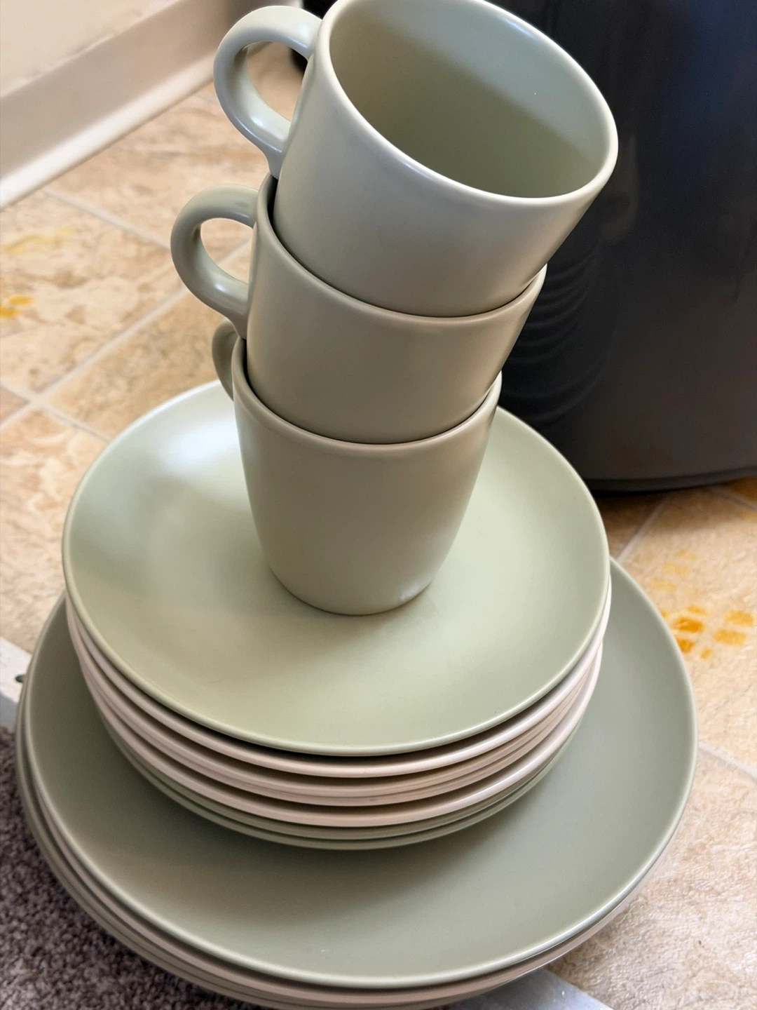 40 PC- IKEA FÄRGKLAR Dinnerware Set - photo 2