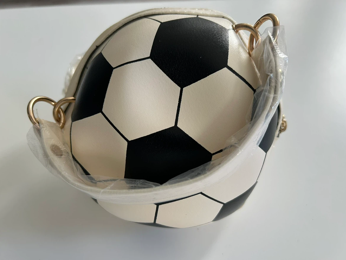 Cute Sports Themed Purses - photo 2