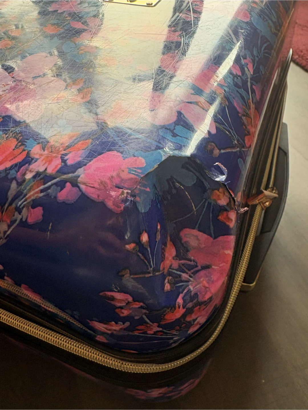 Suitcase - photo 3