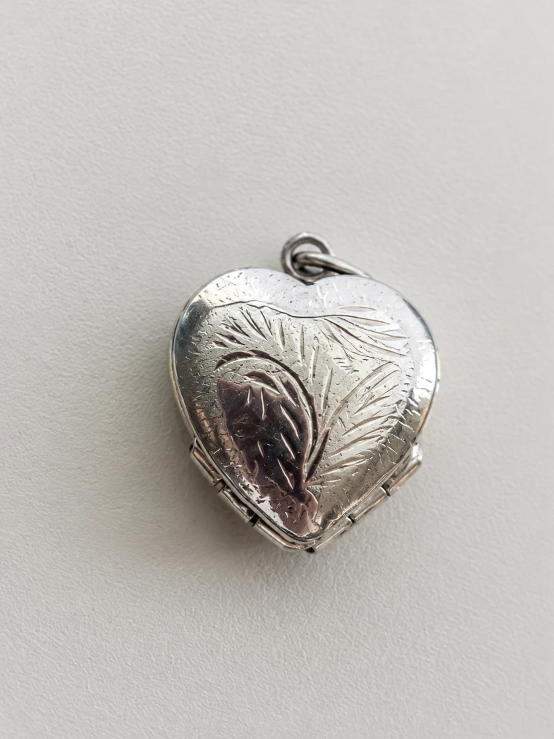 Vintage Sterling Silver Heart Locket for 4 photos