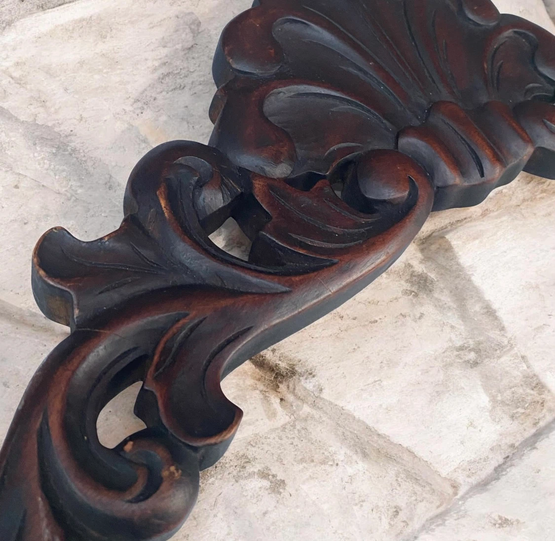 Vintage Hand-Carved Wood Decorative Pediment - photo 3